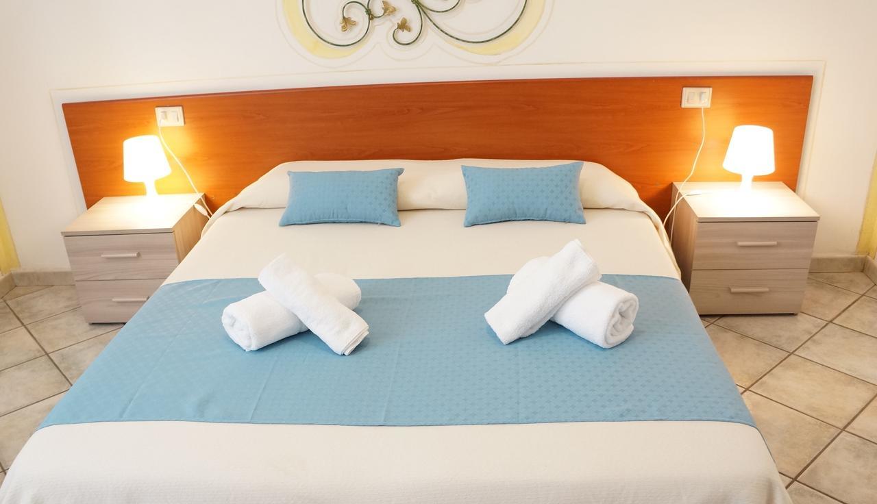 Hotel La Ciaccia Валедория Екстериор снимка