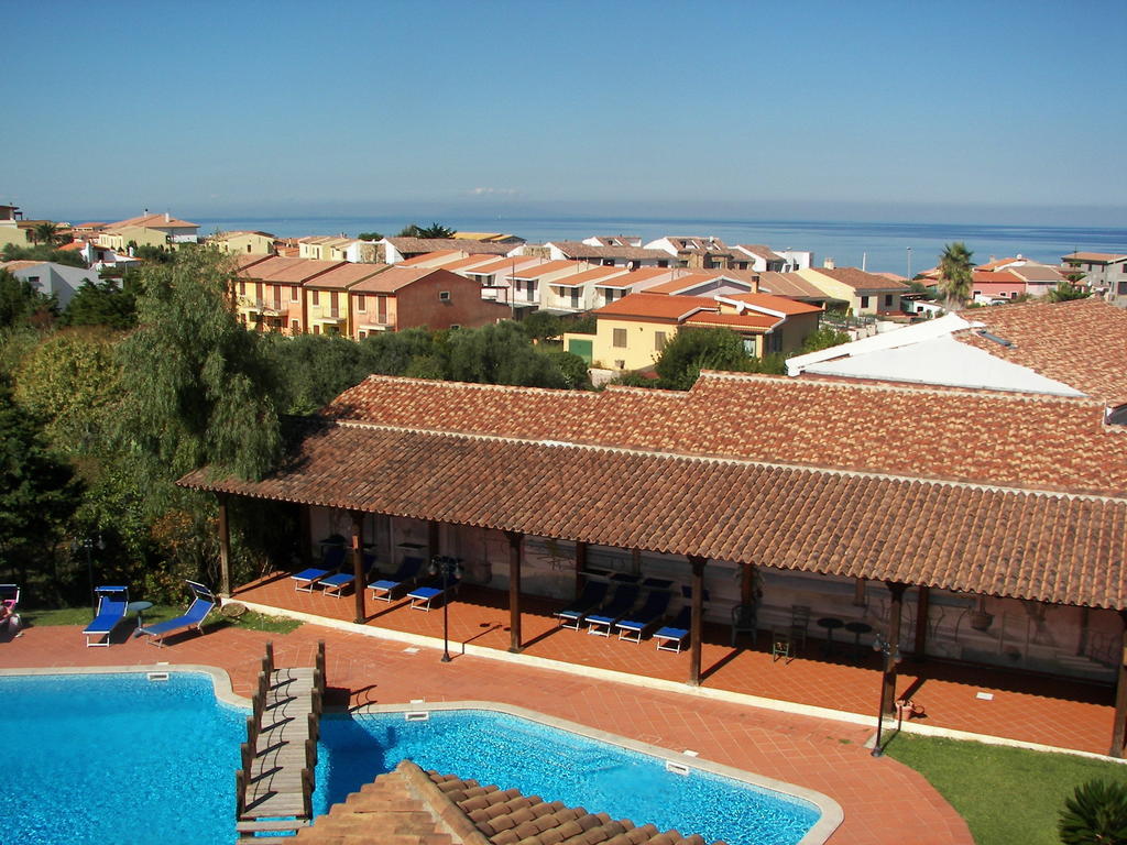 Hotel La Ciaccia Валедория Екстериор снимка