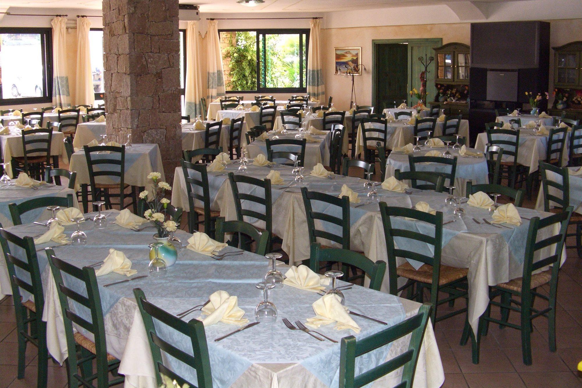 Hotel La Ciaccia Валедория Екстериор снимка