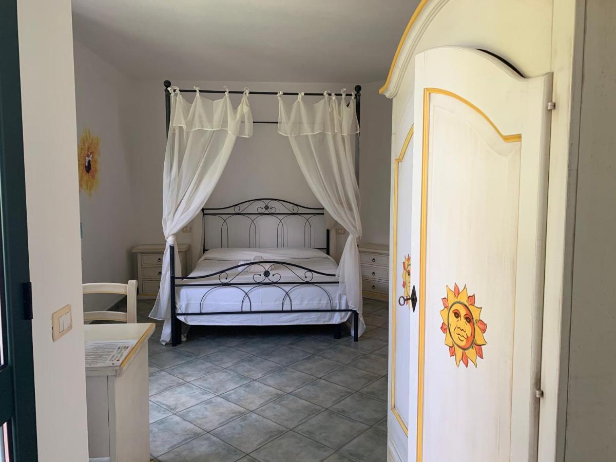 Hotel La Ciaccia Валедория Екстериор снимка